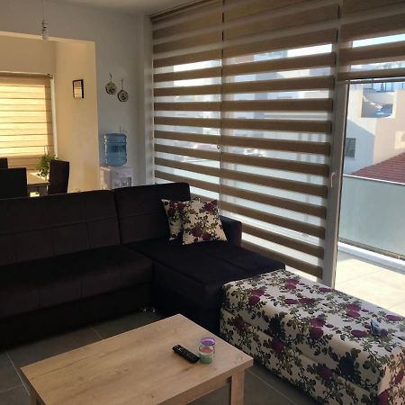 Reflex Apartment Spacious And Comfortable Nikosia Exterior foto