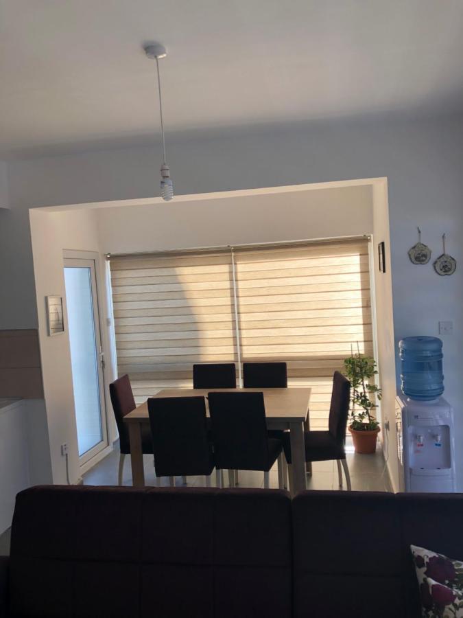 Reflex Apartment Spacious And Comfortable Nikosia Exterior foto